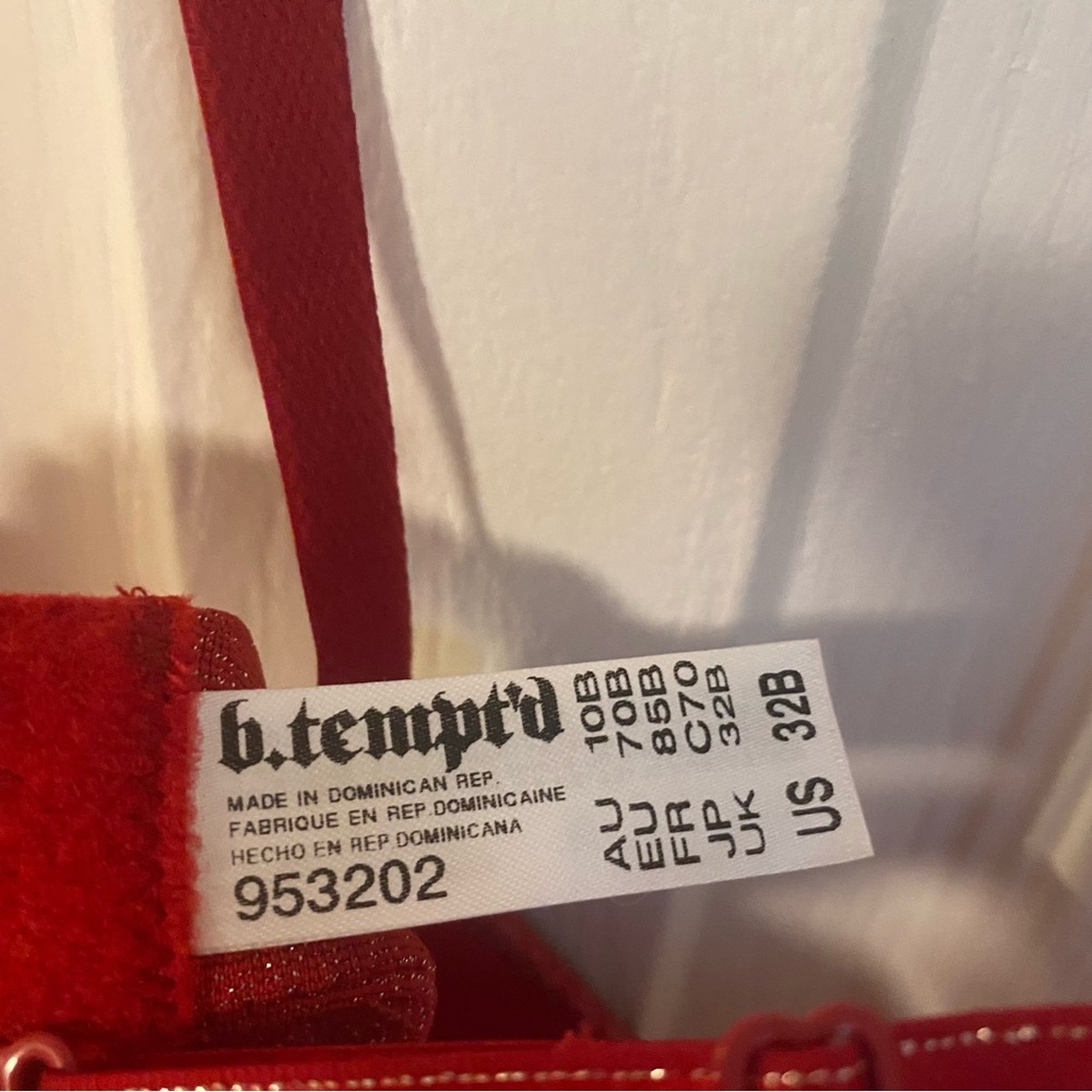 Btemptd womens red glitter bra size 32b - Picture 4 of 4